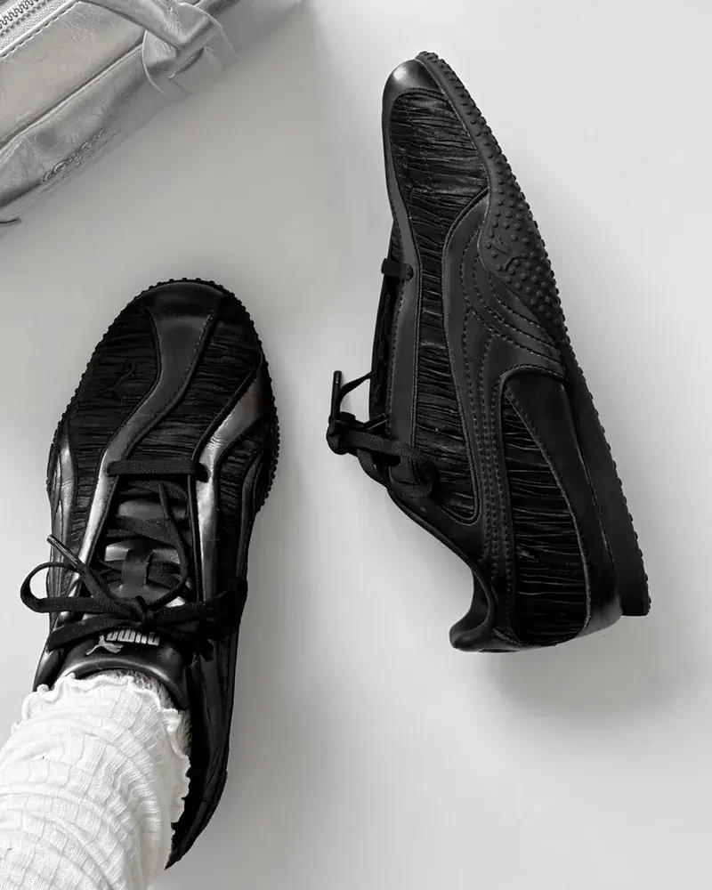 Alternative view of Giày Puma Bella V2 Lustrous ‘Black’ 406092-02