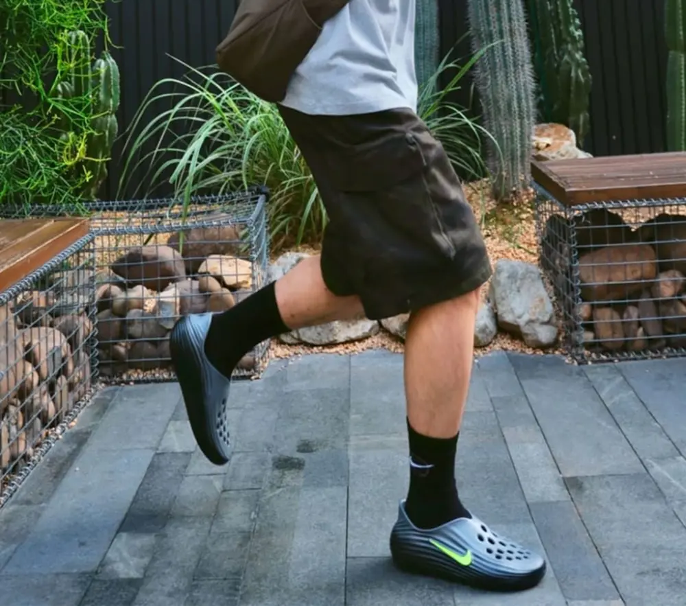 Alternative view of Giày Nike ReactX Rejuven8 ‘Black Cool Grey’ HV5060-003