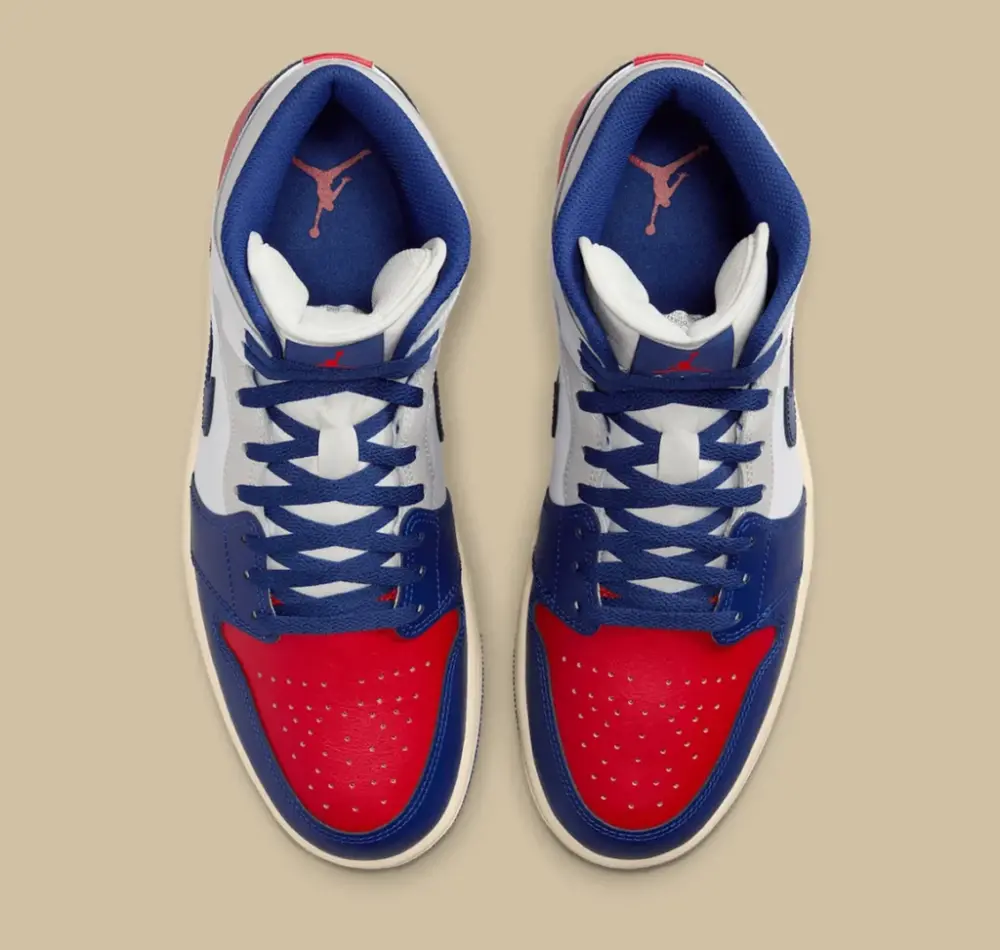 Giày Nike Air Jordan 1 Mid ‘Rare Air’ DQ8426-102 - Ảnh 4