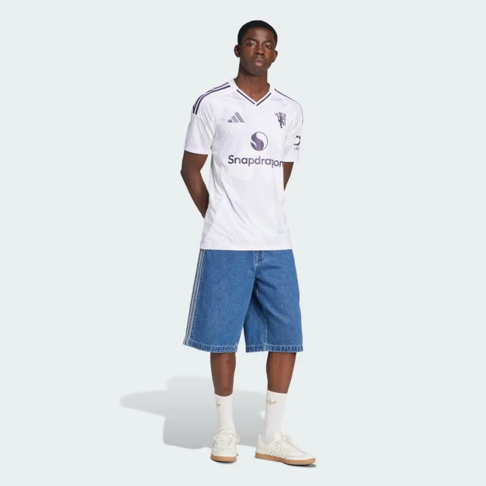 Alternative view of Áo Adidas Manchester United 25/26 ‘White’ JI7423