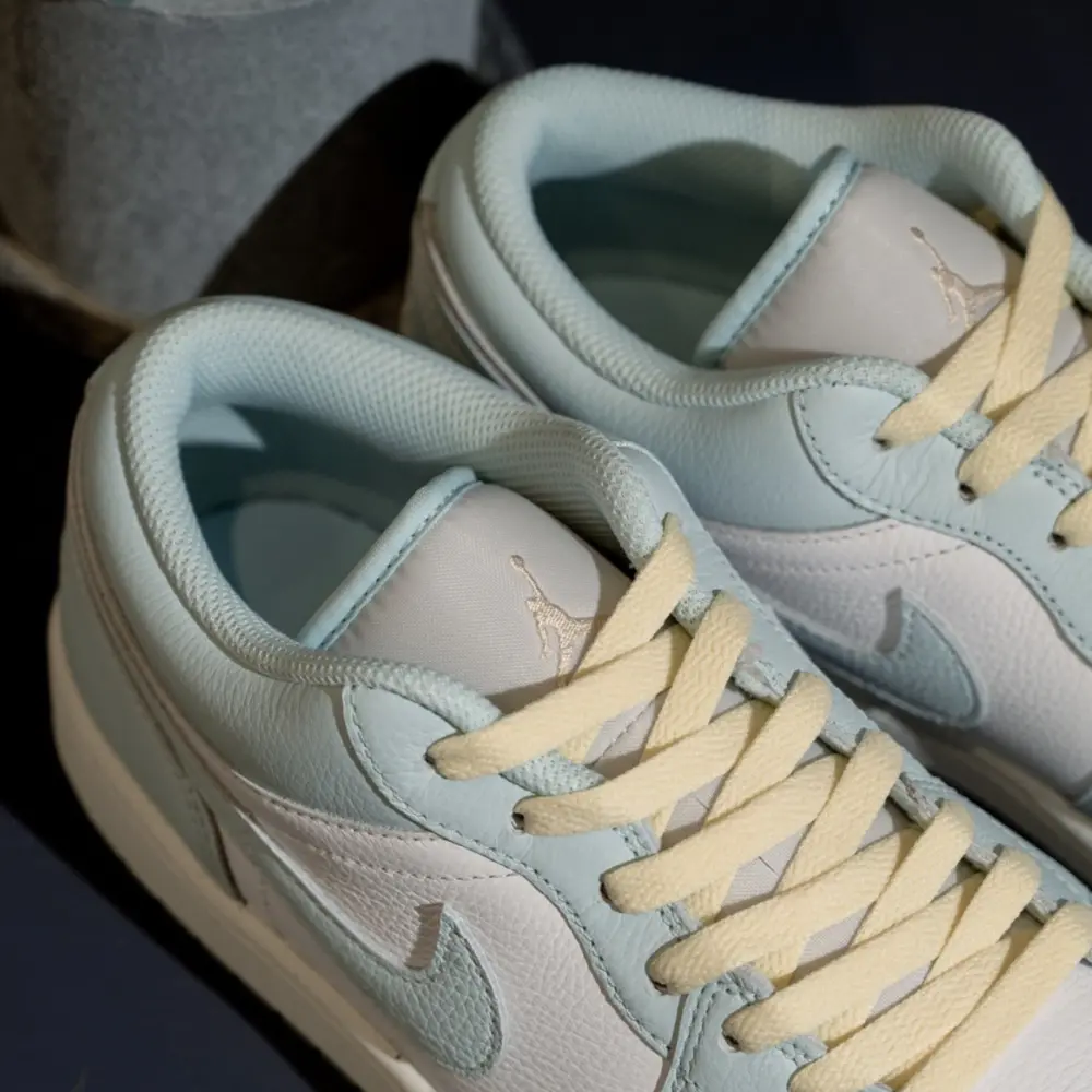 Giày Nike Air Jordan 1 Low ‘Glacier Blue’ HJ5999-400 - Ảnh 6