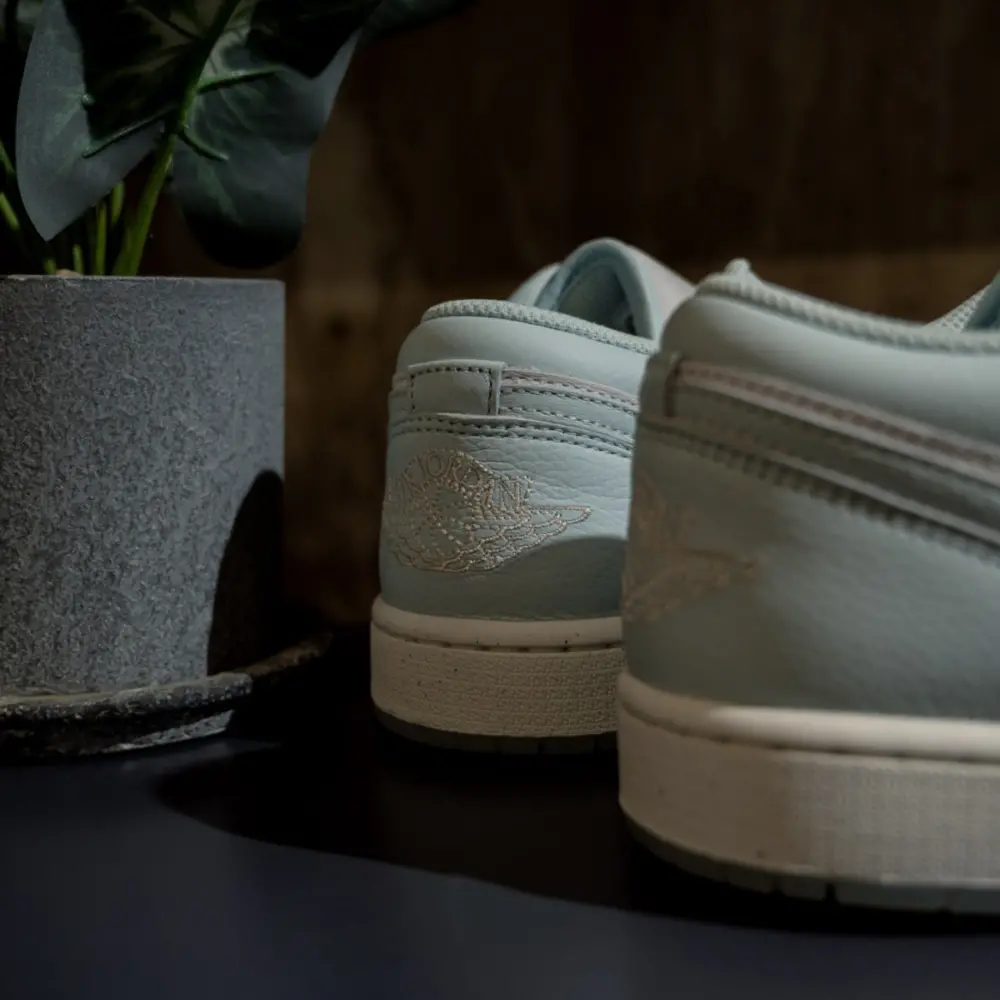 Giày Nike Air Jordan 1 Low ‘Glacier Blue’ HJ5999-400 - Ảnh 5