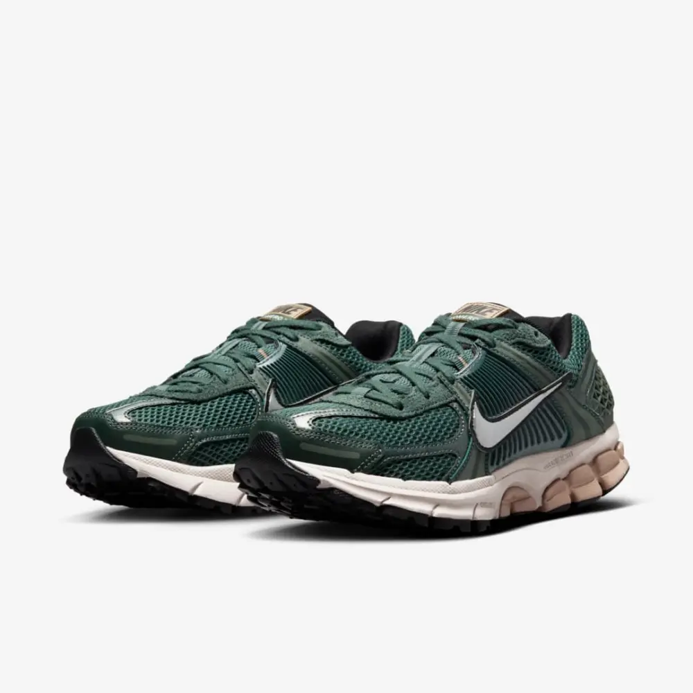 Alternative view of Giày Nike Air Zoom Vomero 5 ‘Vintage Green’ FN6742-300