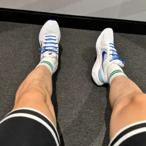 Alternative view of Giày Nike Air Zoom Vomero Premium ‘Bill Bowerman’ FJ0330-100