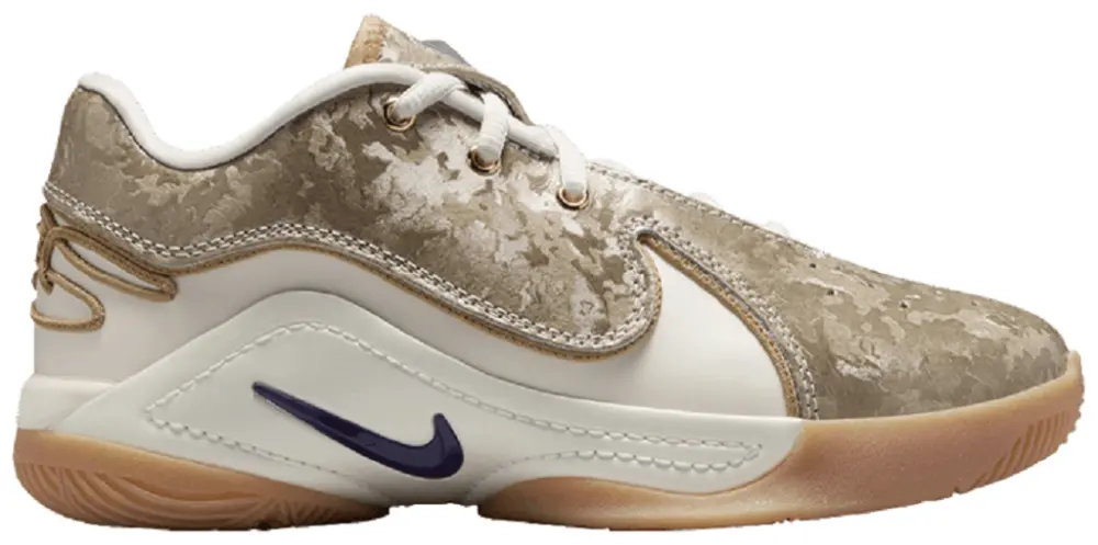 Giày Nike LeBron 22 GS ‘King of the Court’ FZ7308-100