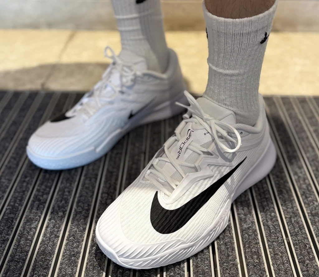 Alternative view of Giày Nike Court Air Zoom Vapor Pro 3 HC ‘White Black’ FZ2161-101