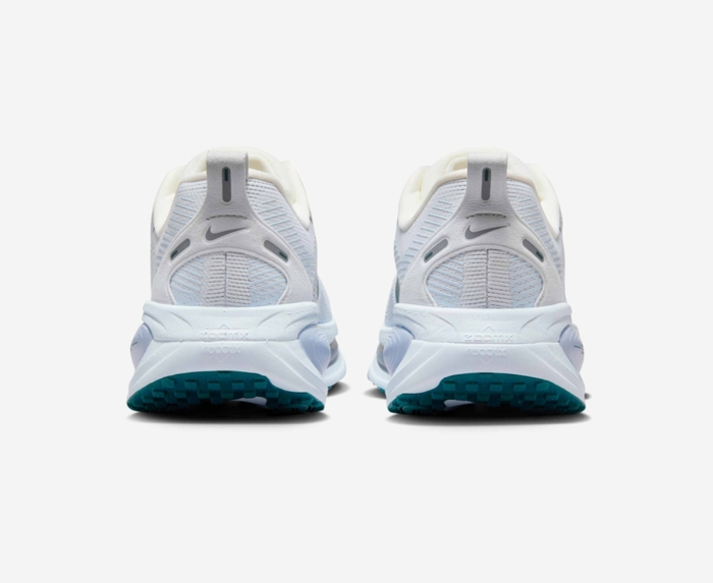 Giày Nike Women’s Vomero 18 ‘Summit White Blue Tint’ HM6804-103 - Ảnh 3