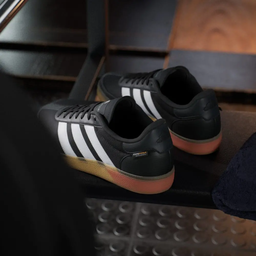 Alternative view of Giày Adidas Training Spezial 'Core Black' JS3038