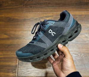 Alternative view of Giày On Running Cloudgo ‘Storm Magnet’ 55-98089