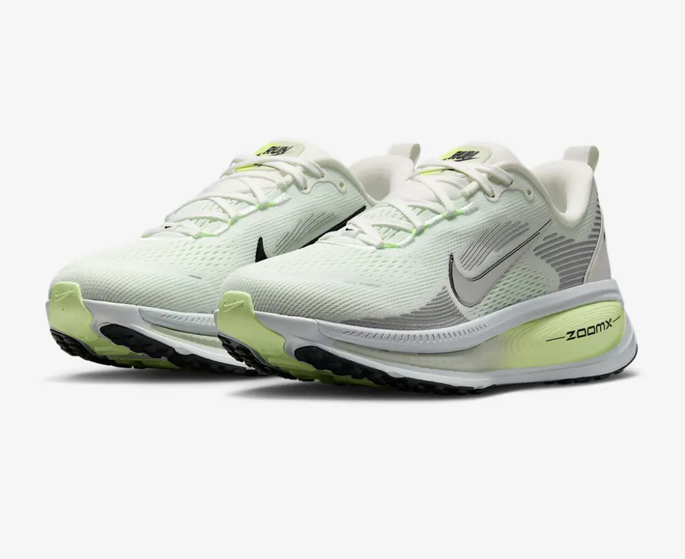 Alternative view of Giày Nike Vomero 18 'Summit White' HM6804-107