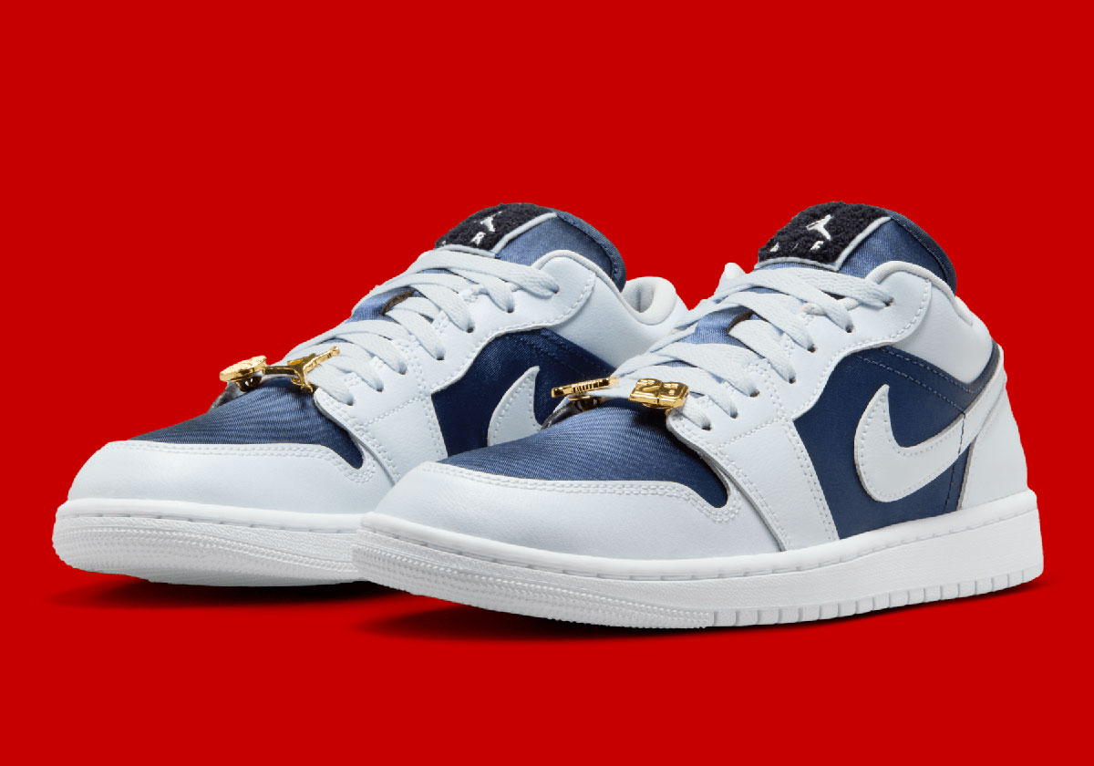 Alternative view of Giày Jordan 1 Low SE 'Football Grey' FZ8778-044