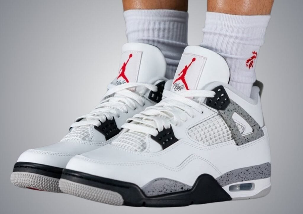 Alternative view of Giày Nike Air Jordan 4 Retro ‘White Cement’ FV5029-100