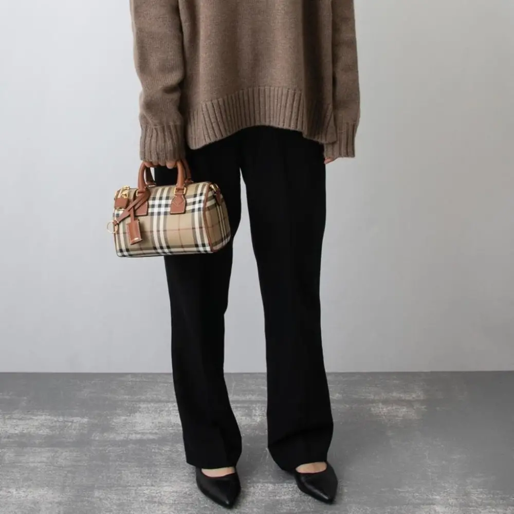 Túi Burberry Mini Check Bowling Bag 'Briar Brown' 80921301 - Ảnh 4