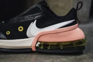 Giày Nike Wmns Air Max Up ‘Black Atomic Pink’ CT1928-001 - Ảnh 3