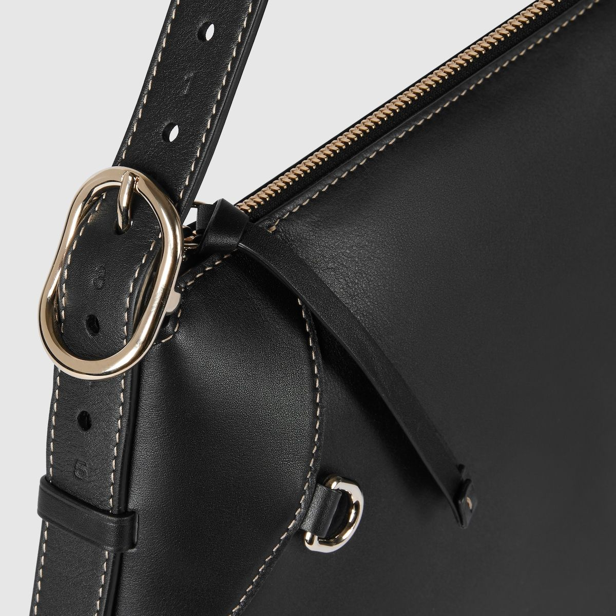 Túi Nữ Gucci Emblem Large Shoulder Bag 'Black' 815217-AAEC2-1000 - Ảnh 5