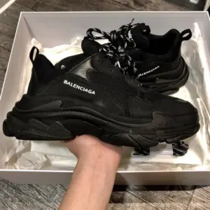 Giày Balenciaga Triple S Sneaker 'Black' 524036 W2CA1 1000 - Ảnh 3