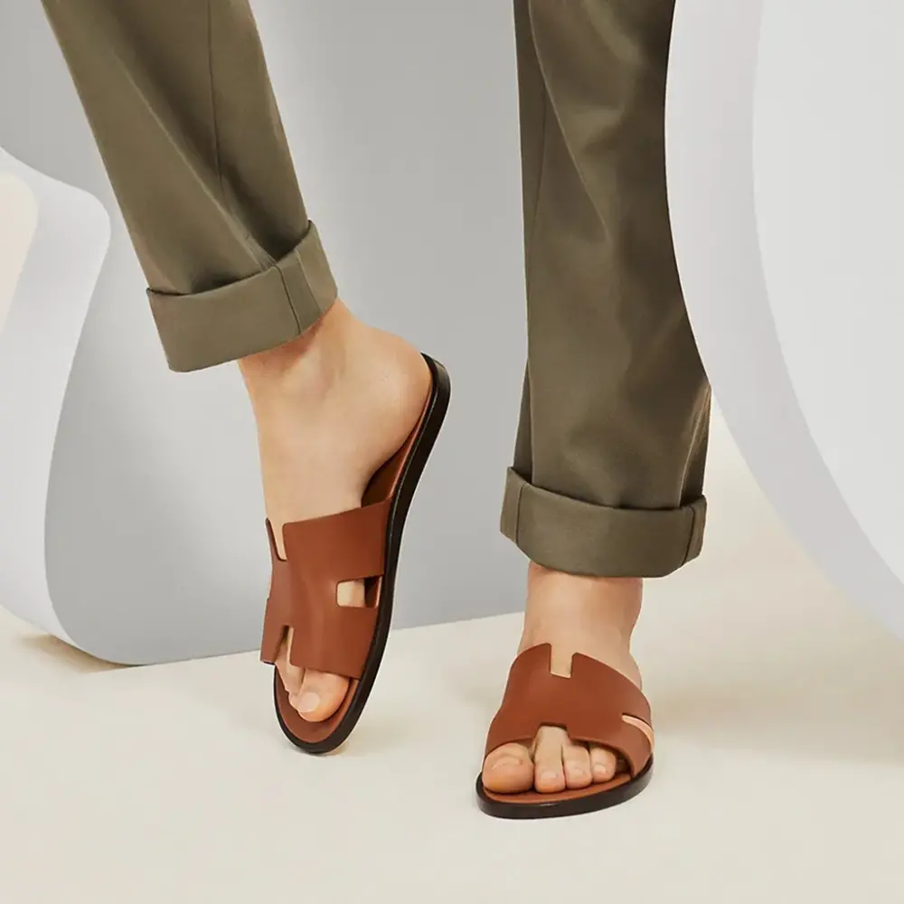 Alternative view of Dép Hermes Izmir Canvas Sandal 'Brown' H221820ZH1V430