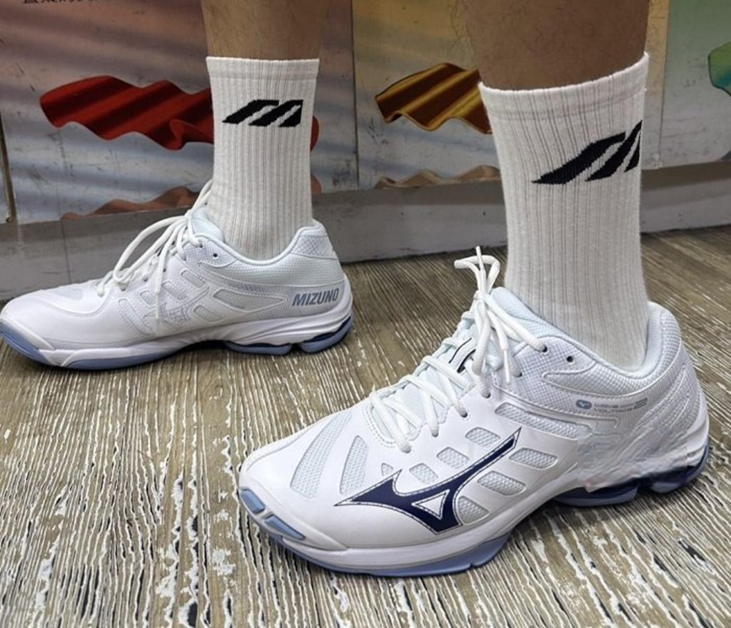 Alternative view of Giày Mizuno Wave Voltage 2 ‘White’ V1GA246011