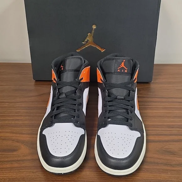 Giày Nike Air Jordan 1 Mid ‘Black Toe Starfish’ DQ8426-801 - Ảnh 7