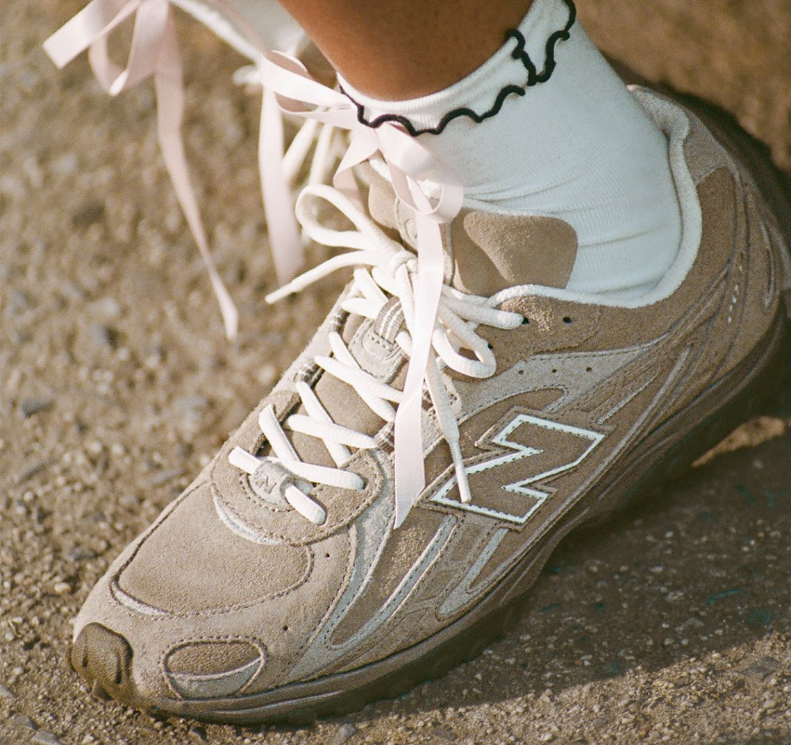 Alternative view of Giày New Balance 204L ‘Mushroom Arid Stone’ U204LMMA