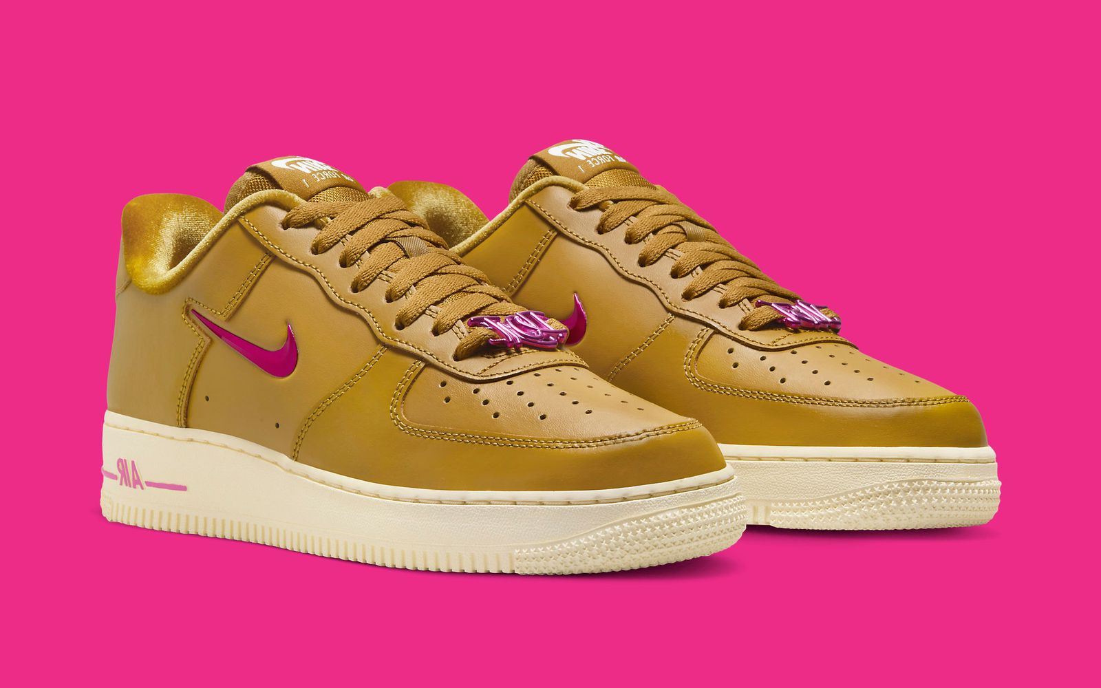 Alternative view of Giày Nike Air Force 1 Low ’07 SE ‘Just Do It’ FB8251-700
