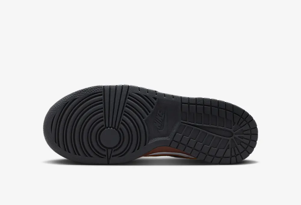 Alternative view of Giày Nike Dunk Low SE 'White' HQ9294-100