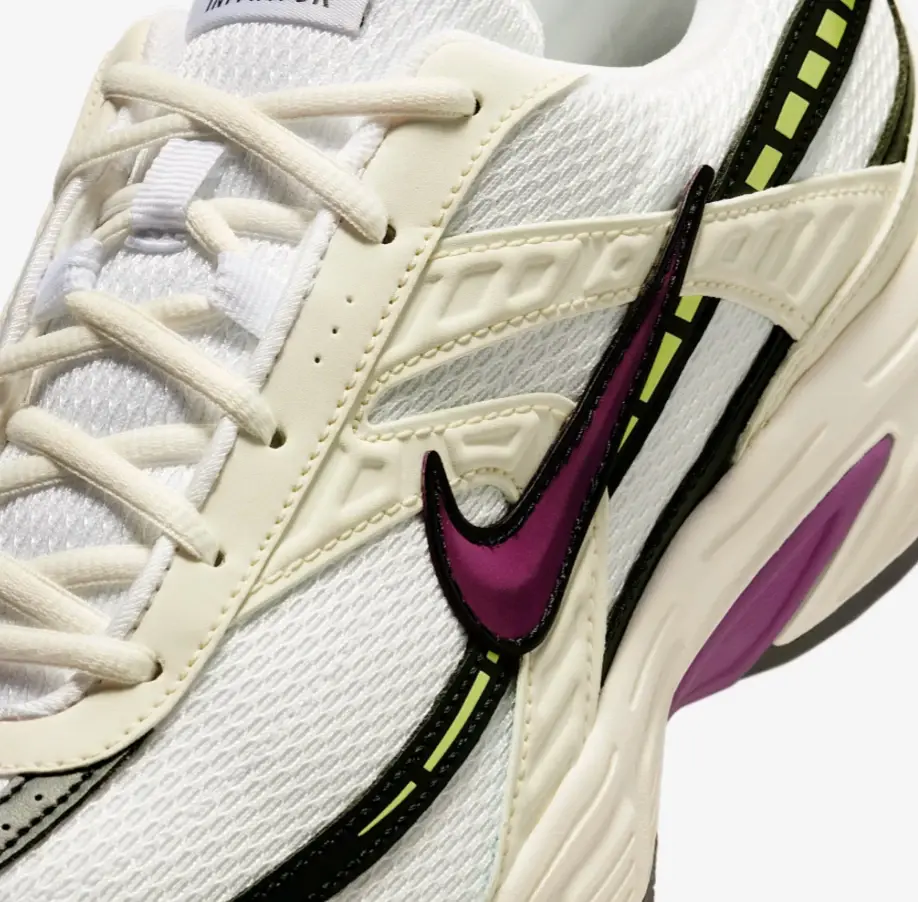 Alternative view of Giày Nike Initiator ‘White Viotech’ IB8913-100