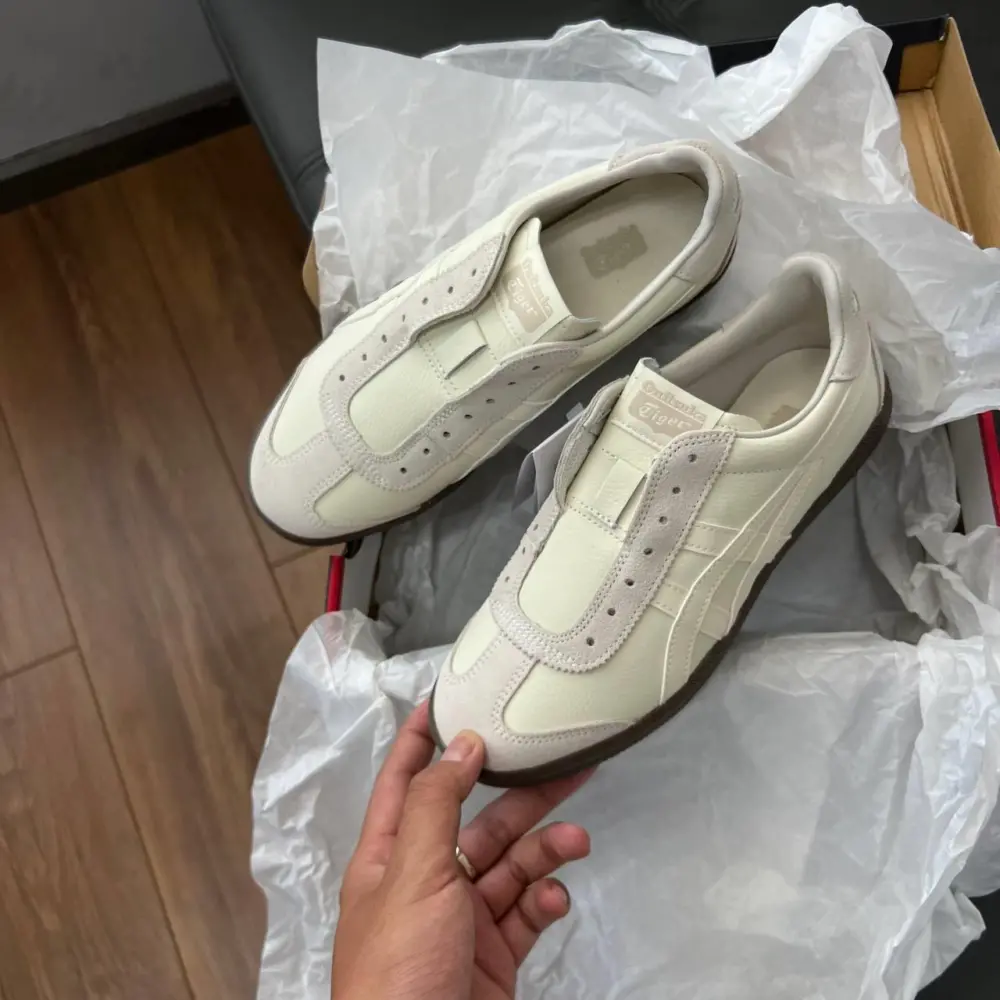 Giày Onitsuka Tiger Tokuten Slip On ‘Beige Brown’ 1183C290-100 - Ảnh 4