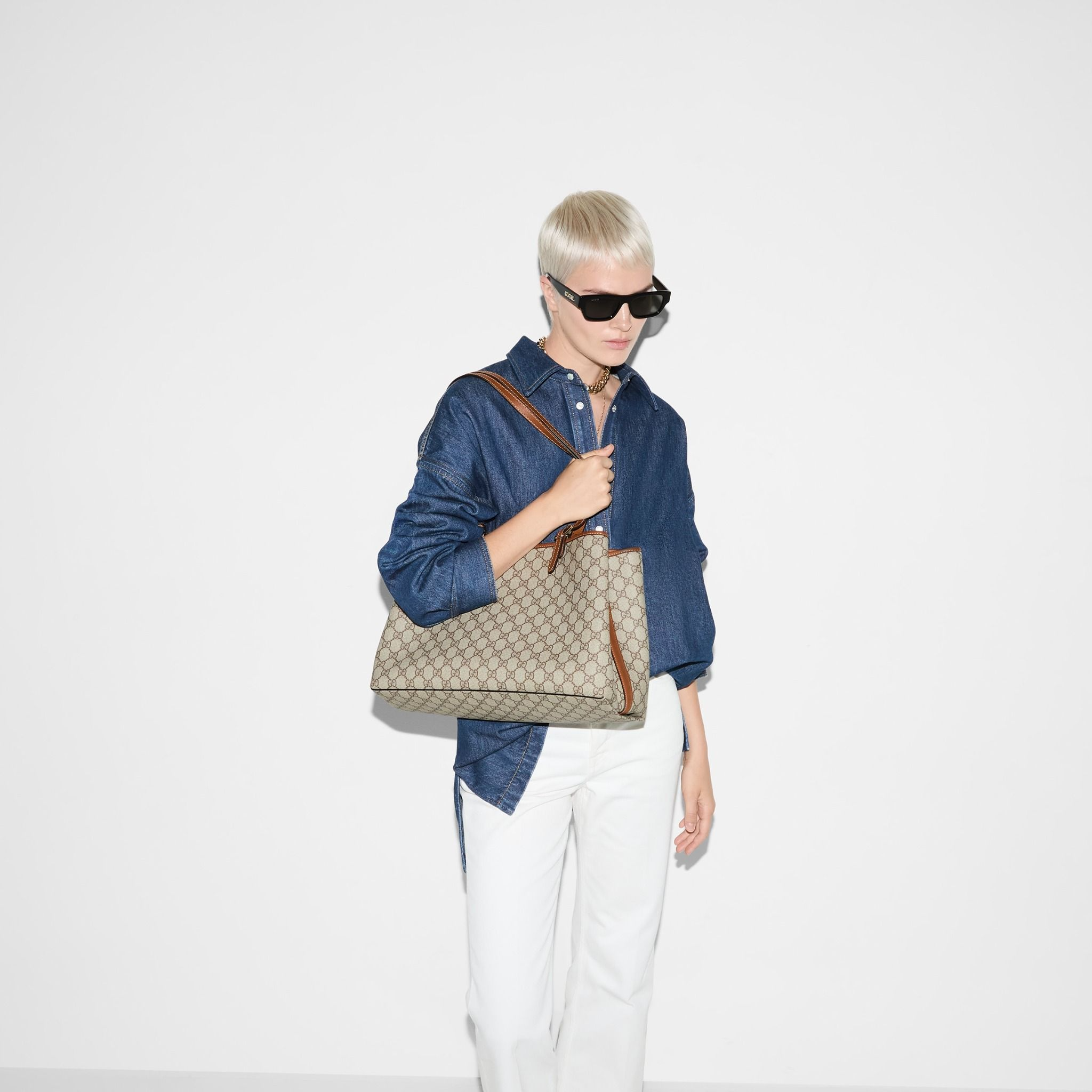 Túi Gucci GG Emblem Large Tote Bag 'Beige' 815212-FAD6L-9758 - Ảnh 8