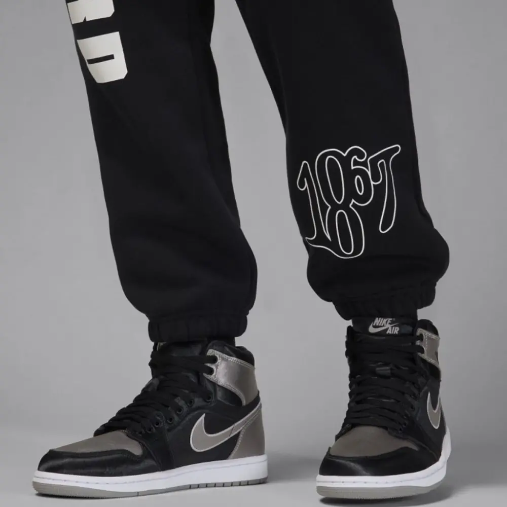 Alternative view of Giày Nike Air Jordan 1 High OG “Satin Shadow FD4810-010