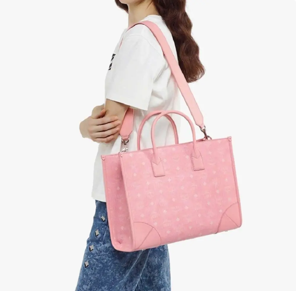 Túi MCM München Tote In Visetos 'Pink' MWTCSBO02QZ001 - Ảnh 3