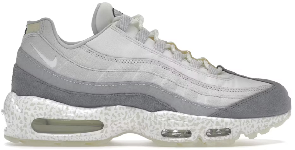 Giày Nike Air Max 95 'Light Bone GID' DV2593-100