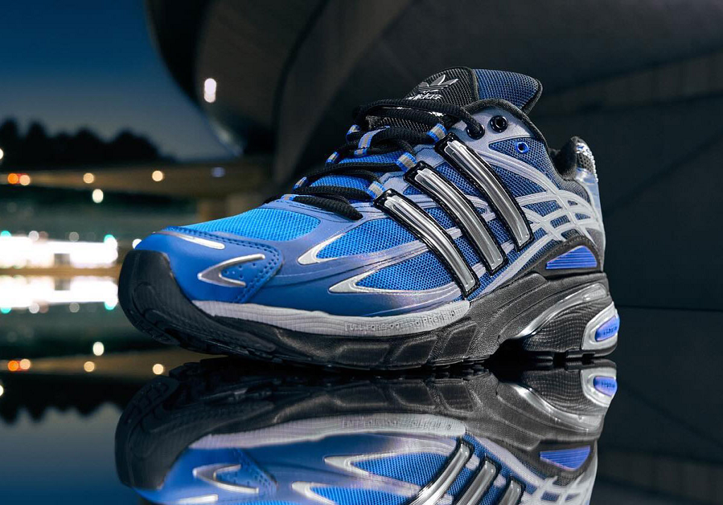 Alternative view of Giày Adidas AdiStar Cushion 3 ‘Blue Black’ IH2656