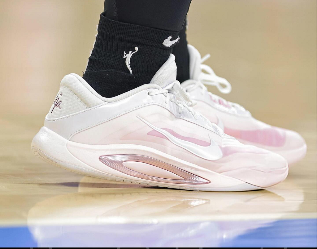 Giày Nike A’ja Wilson A’One ‘#1 Draft Pick’ FZ8605-101 - Ảnh 6