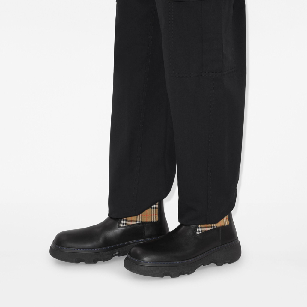 Alternative view of Giày Burberry Leather Creeper Low Chelsea Boots 'Black' 81051831