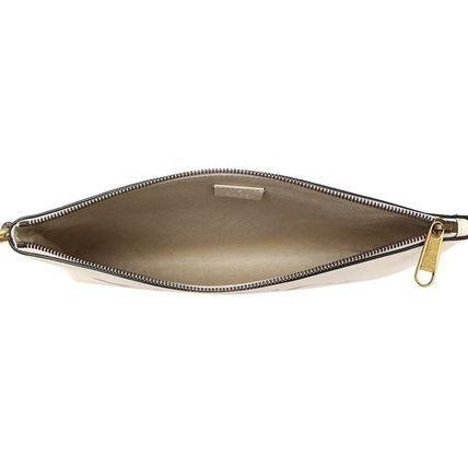 Túi Gucci Print Clutch Item 'White Leather' 572770-0Y2AT-8820 - Ảnh 4