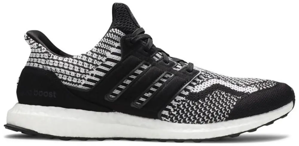 Giày Adidas UltraBoost 5.0 DNA ‘Black White’ FY9348