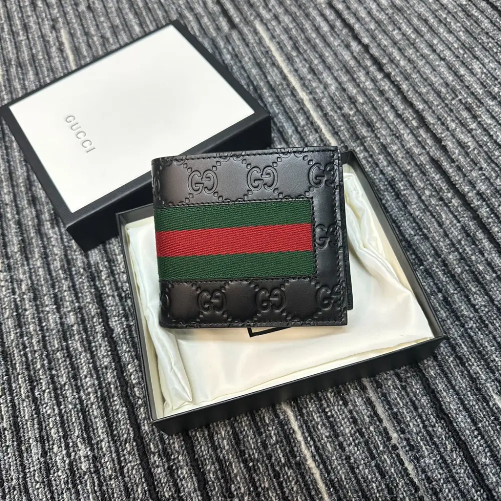Alternative view of Ví Gucci Signature Web 'Black Monogram' 408827-CWCLN-1060