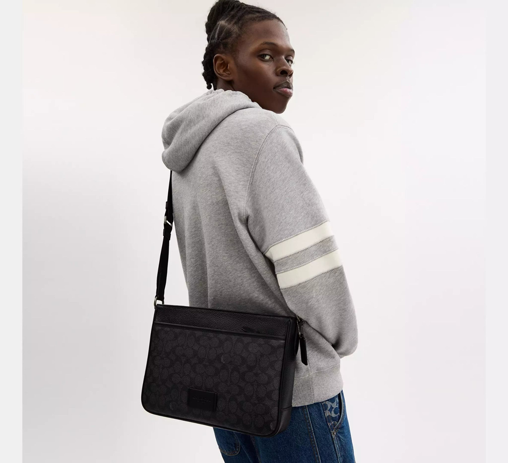 Alternative view of Túi Coach District Crossbody Bag ‘Black’ CV761-QBMI5