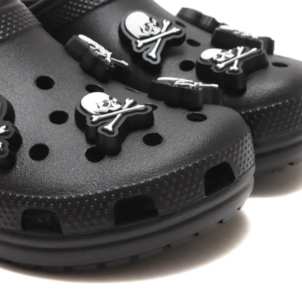 Alternative view of Dép Crocs Classic Clog ‘Mastermind Black’ 208211-001