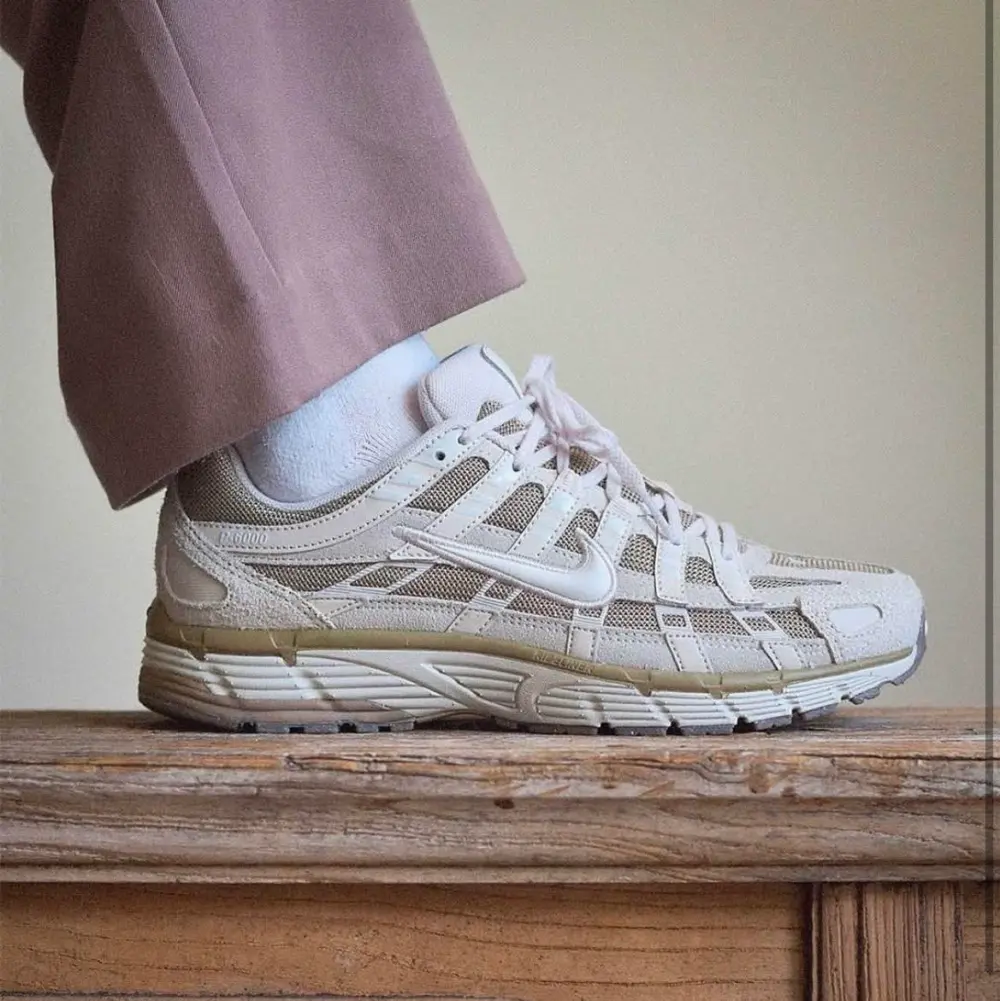 Alternative view of Giày Nike P-6000 ‘Light Orewood Brown’ HV2528-100