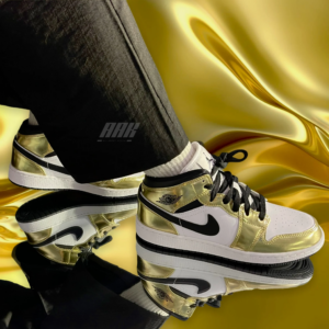 Alternative view of Giày Nike Air Jordan 1 Mid SE GS ‘Metallic Gold’ DC1420-700