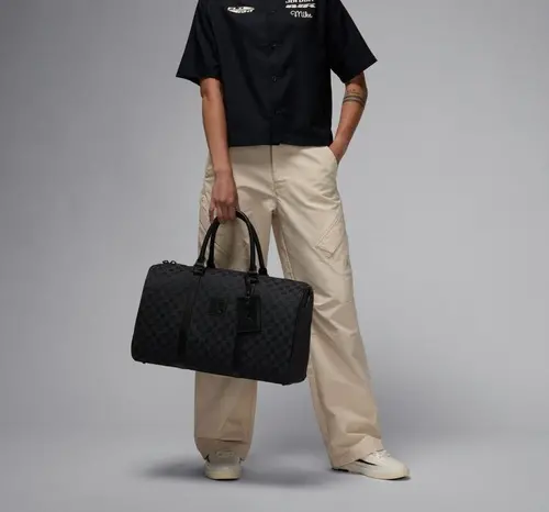 Túi Nike Jordan Monogram Duffle Bag ‘Black’ HV2856-010 - Ảnh 4