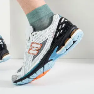 Alternative view of Giày New Balance 1906R ‘White Black Copper’ M1906RBO