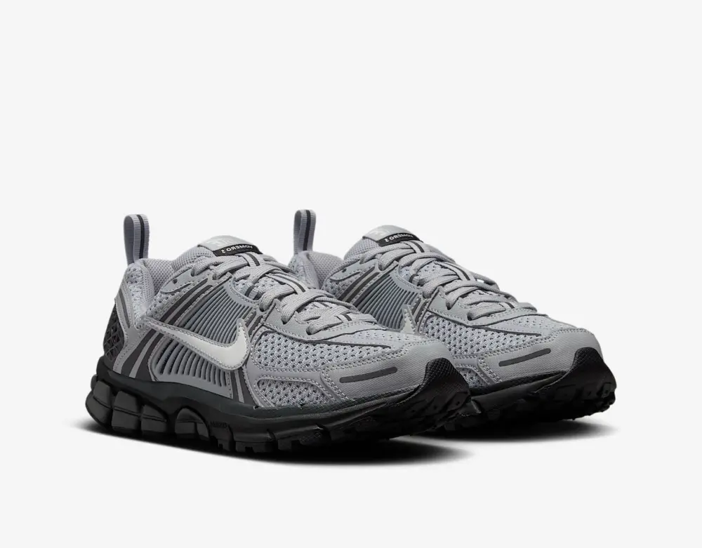 Giày Nike Zoom Vomero 5 GS ‘Wolf Grey Black’ HV6421-001 - Ảnh 3