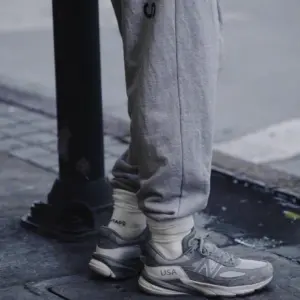 Giày New Balance WTAPS x 990v6 USA ‘Moon Mist’ M990WT6 - Ảnh 4