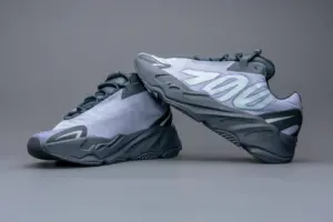 Giày Adidas Yeezy Boost 700 MNVN ‘Geode’ GW9526 - Ảnh 4