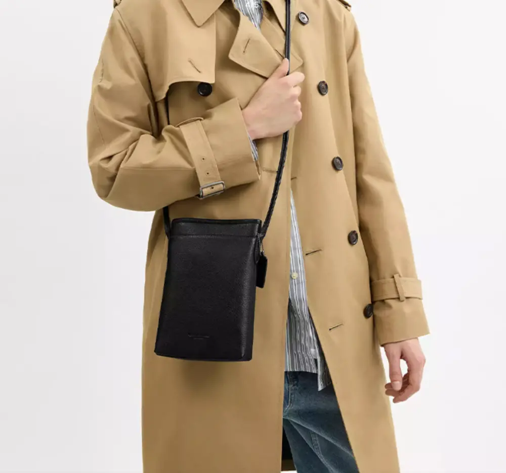Alternative view of Túi Coach Shoulder Bag ‘Black’ CAH97-QBBK