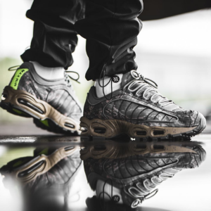 Alternative view of Giày Nike Air Max Tailwind 4 ‘Digi Camo’ BV1357-001