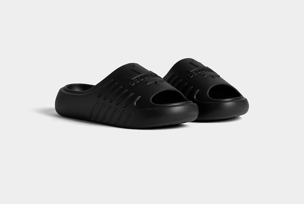 Alternative view of Dép Dsquared2 Canadian Leaf Slides 'Black' FFM0025172000012124